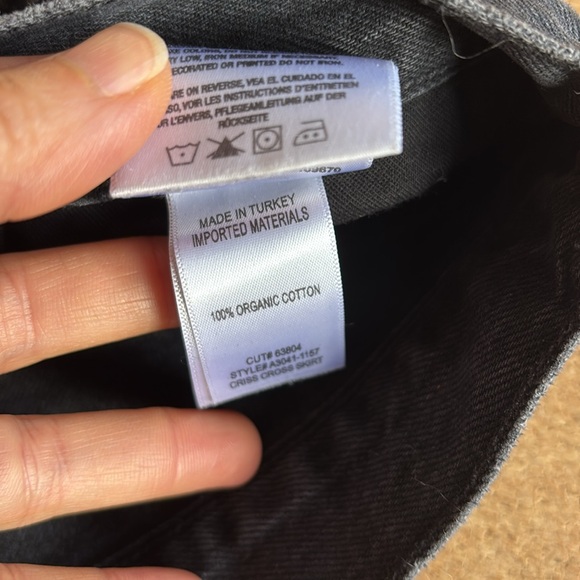 Agolde Criss Cross Denim Skirt Black Size 31 Raw Hem NWOT. Never worn. - Picture 4 of 4